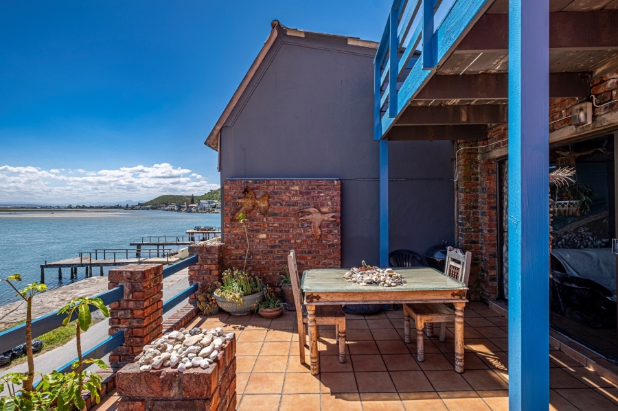 To Let 4 Bedroom Property for Rent in Amsterdamhoek Eastern Cape